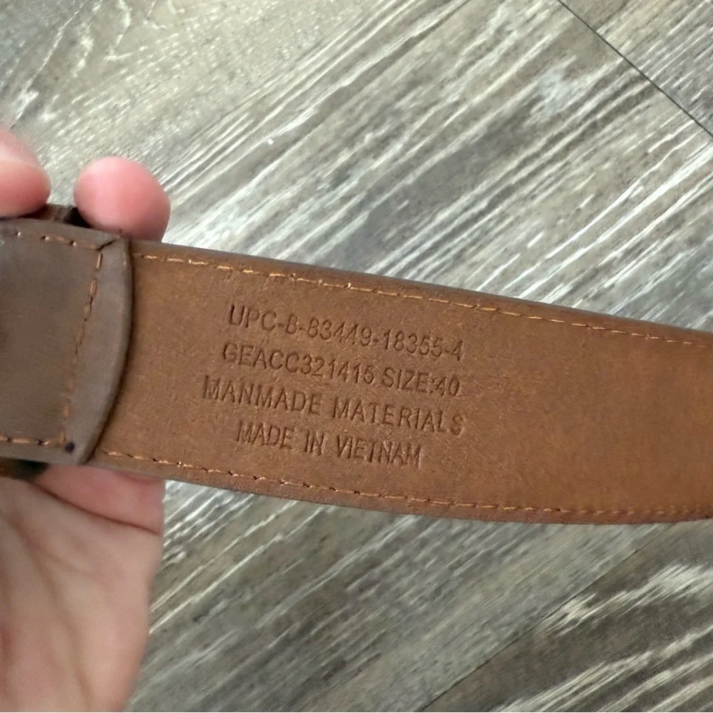 Men’s Classic Brown Leather Belt – Size 40 – Timeless Everyday Staple